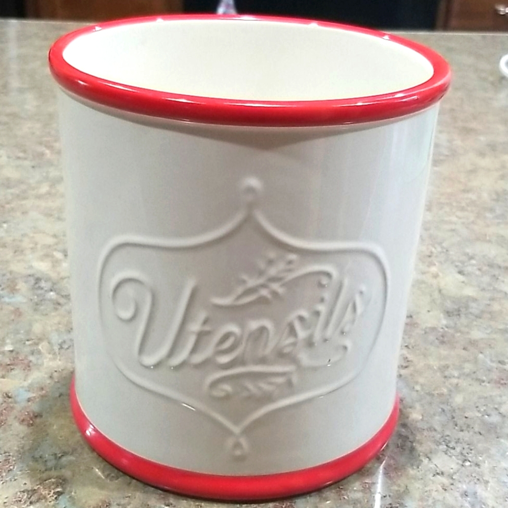 utensil holder
